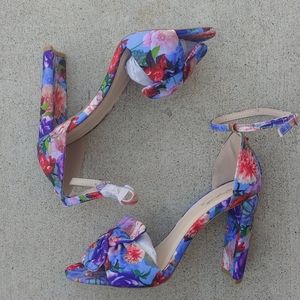 Qupid Ultramarine Floral Heels